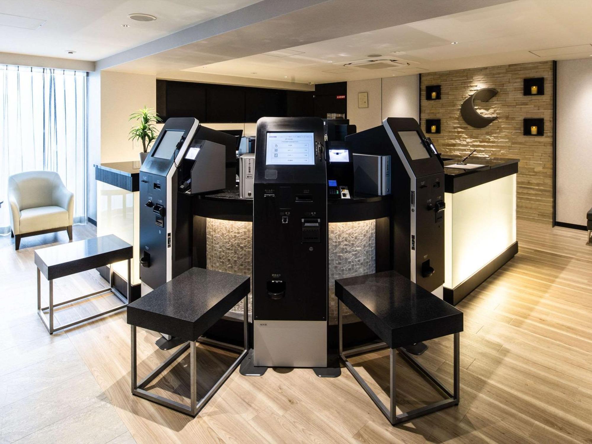 Comfort Hotel Shin-Osaka Zewnętrze zdjęcie